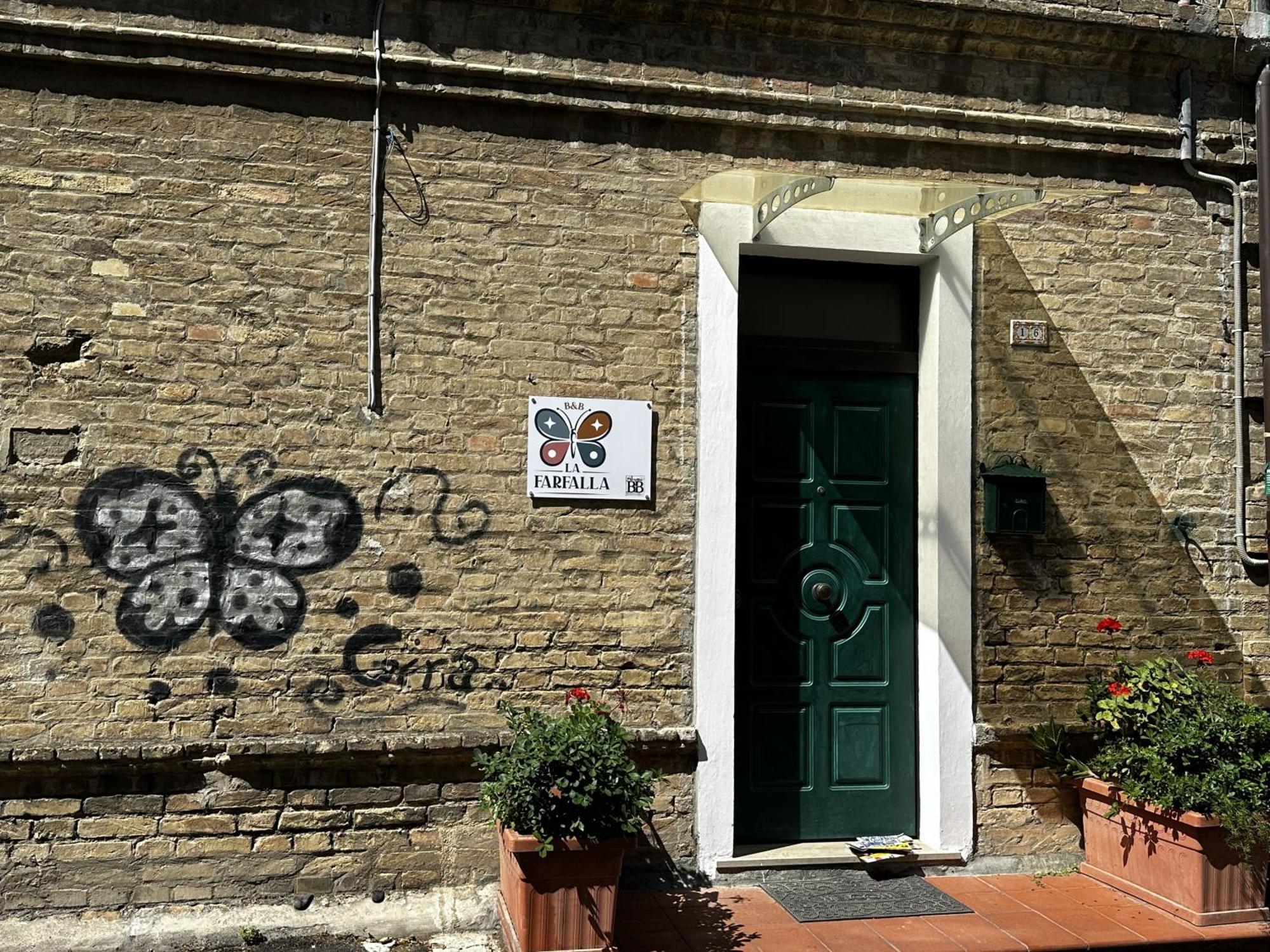 B&B La Farfalla Pescara Exterior photo